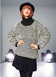 Cat. 15/16 - n° 137 Oversize trui