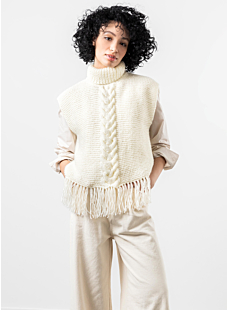 Poncho-trui met kabels en franjes