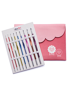 Etui met set van 9 haaknaalden in gekleurd aluminium, 15 cm
