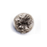 Gevlamde pompon grijs met drukknoop Ø 15 cm