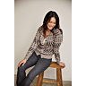 M6376 Ingrid vest met jacquard polokraag en papierprint