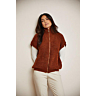 M6383 Lisa mouwloze bodywarmer met rits in papierprint